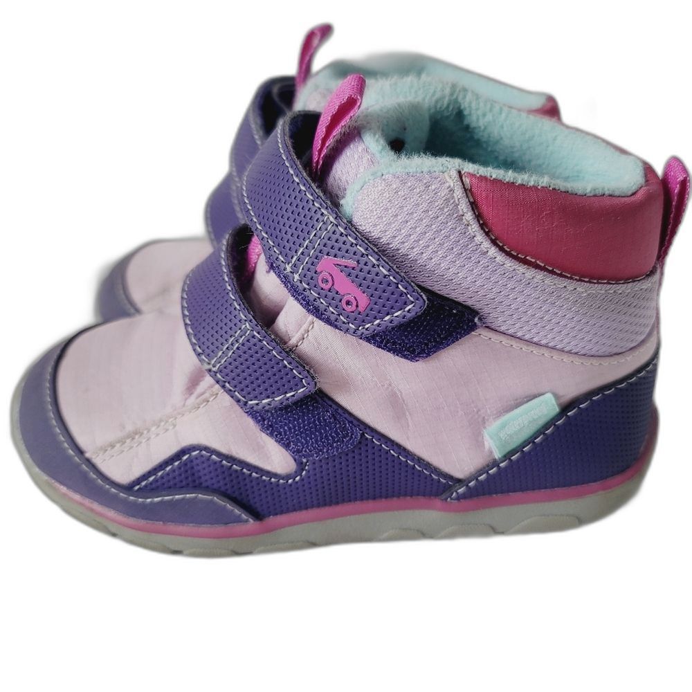 See Kai Run girls Atlas Snow Boots Size 12